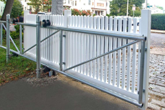 Baluster-Slide-Gate-inside-2