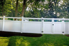 Persimmon-Privacy-with-Aluminum-Baluster-Double-swing