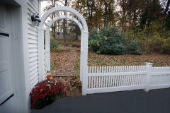 Straight-top-Open-Baluster-with-Arbor